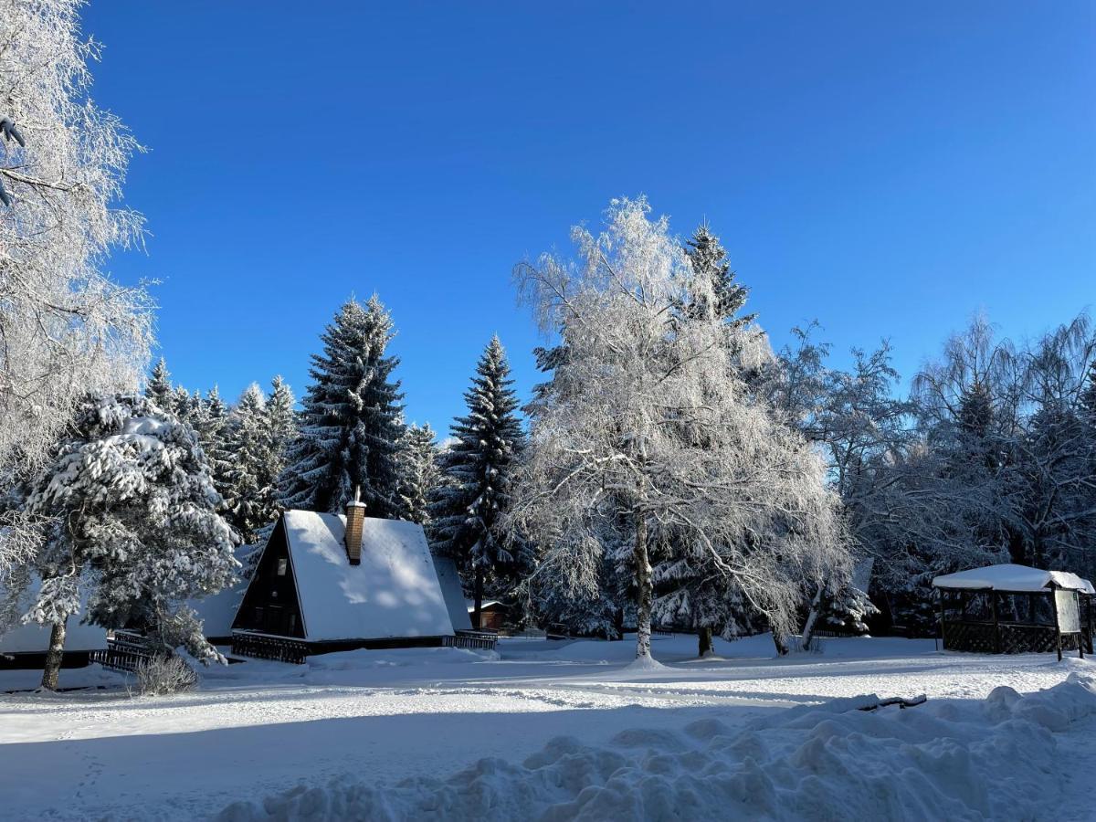 Hotel A Penzion Pegas Vlachovice ภายนอก รูปภาพ