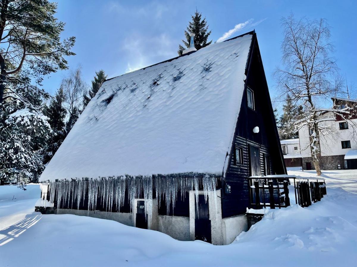 Hotel A Penzion Pegas Vlachovice ภายนอก รูปภาพ