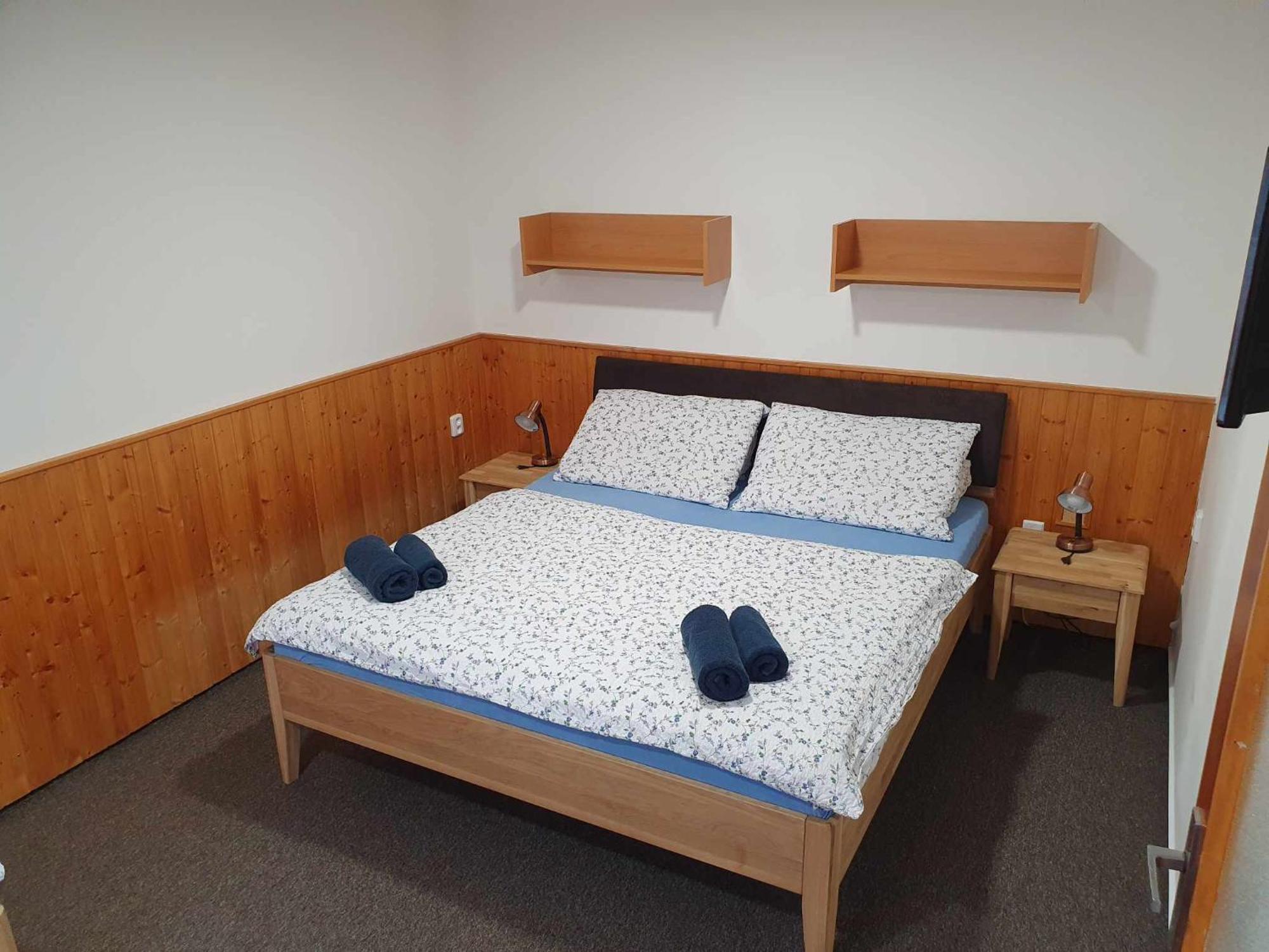 Hotel A Penzion Pegas Vlachovice ภายนอก รูปภาพ